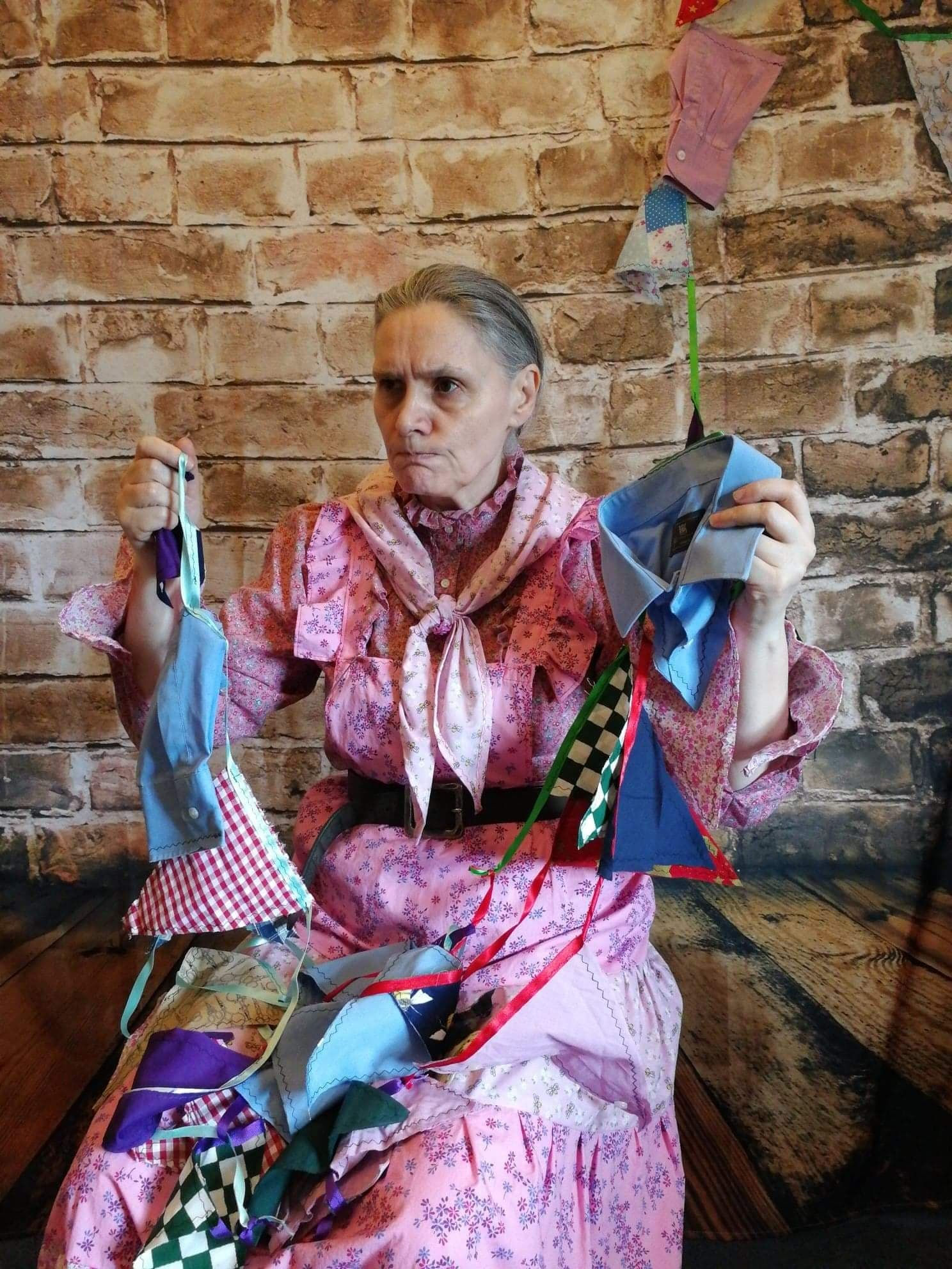 Elaine Perkins as Granny Weatherwax, winner of The Lost Con Maskerade